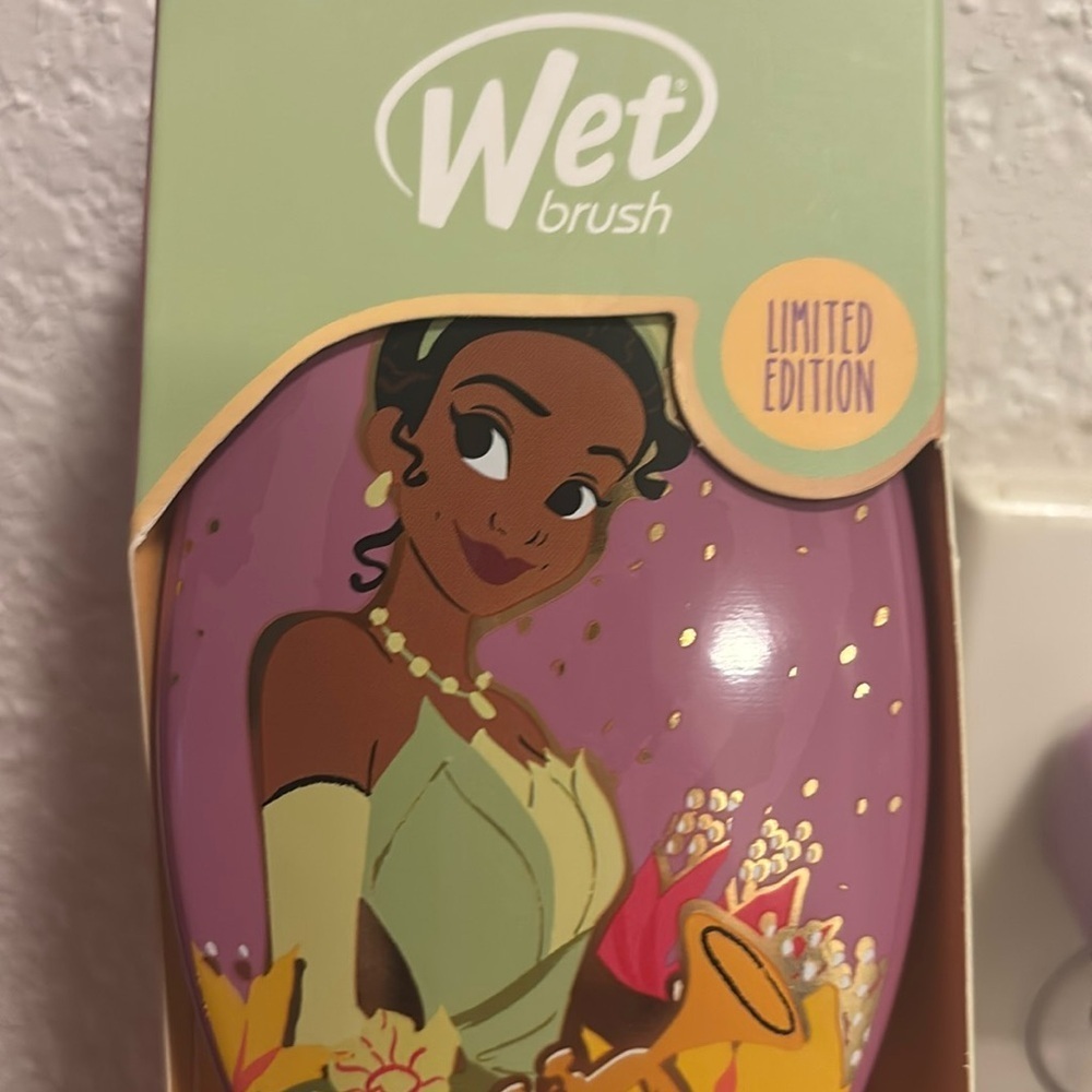 Disney Princess Tiana Limited edition Wet Brush